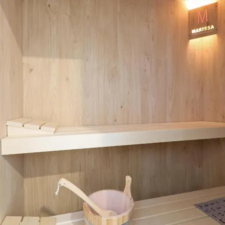 Stunning In Lembruch-duemmer With Sauna *